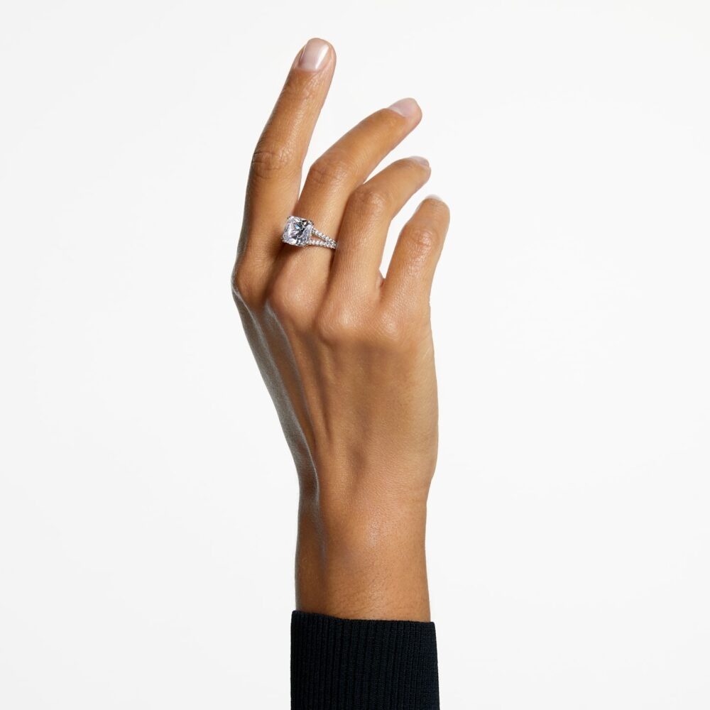  SWAROVSKI Constella cocktail ring