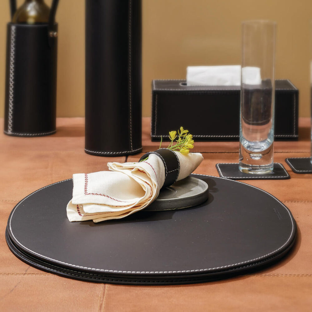 Three Sixty Degree | Bella - Napkin Rings | Recycled Leather | Black | Set of 4